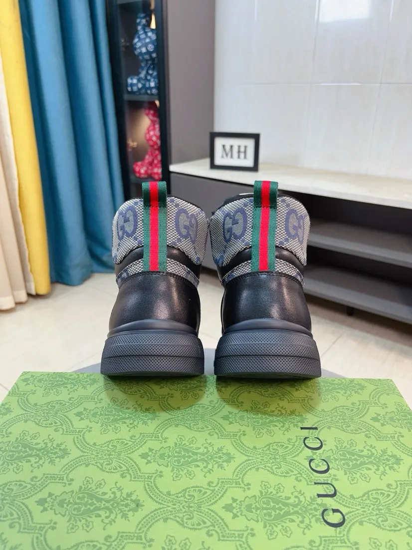Men's shoes 💰440🌹🌹GUCCI [Gucci] New high-top men's shoes, a high-end brand, the latest fashionable casual men's shoes, trendy and versatile, relaxed and sporty style, uppers imported from Italy, first-layer cowhide, genuine leather lining, and ultra-fine workmanship. Original personalized fashionable rubber wear-resistant outsole, light and comfortable on the foot, size 38-44